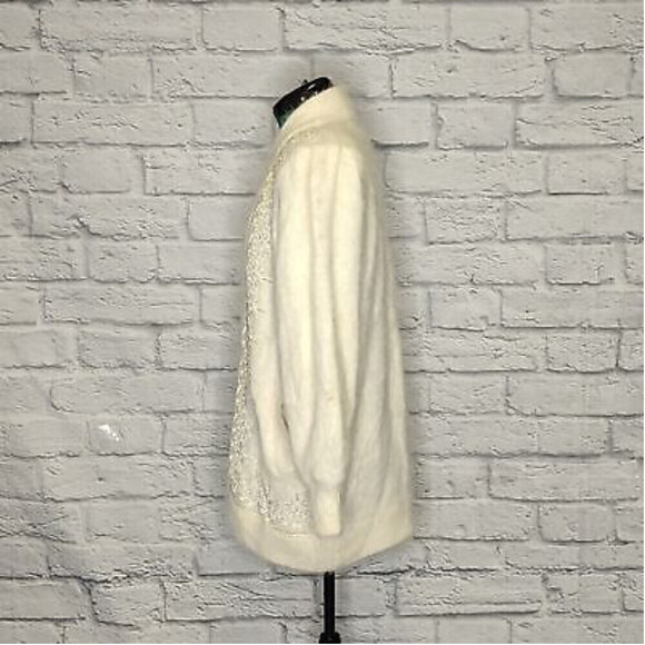 Vintage Adore Women's cream angora rabbit fur embroidered pearl detail Coat Sz M - Picture 7 of 11